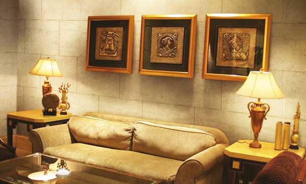 Использование декоративной отделки в загородном доме