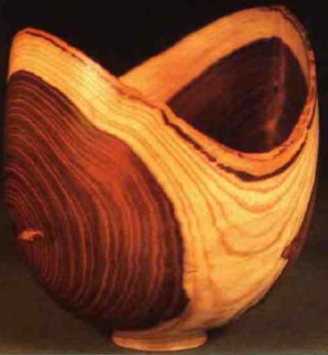 Ваза из дерева