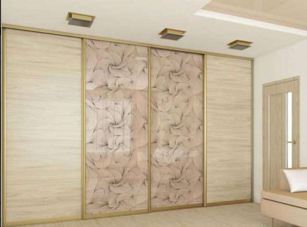 Гардероб из дерева