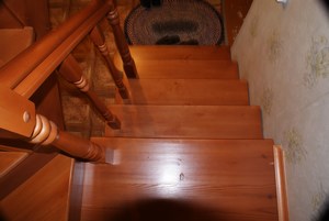 Деревянные лестницы для любого частного дома на заказ