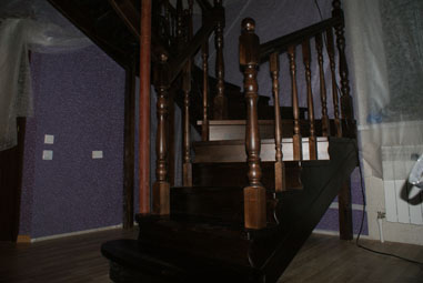 Деревянная лестница фото