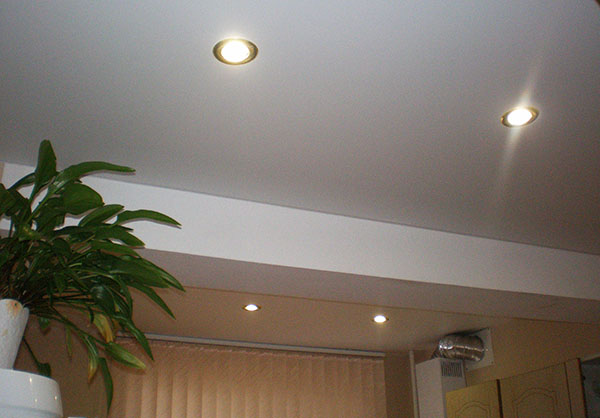 Натяжной потолок