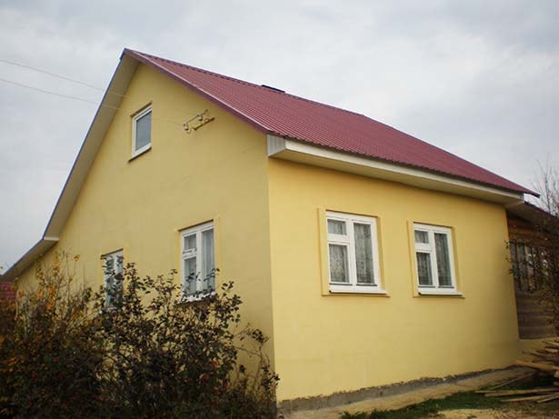 Дом покрашеный