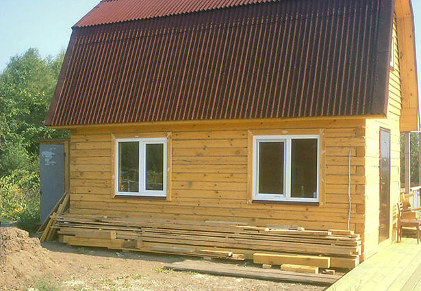 Дом и пиломатериалов