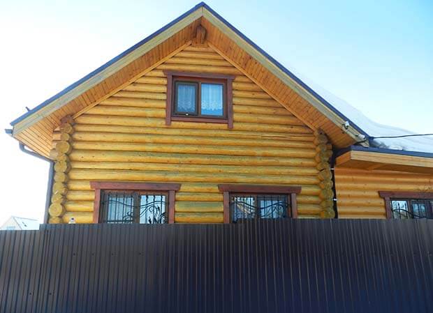 Дом из древесины