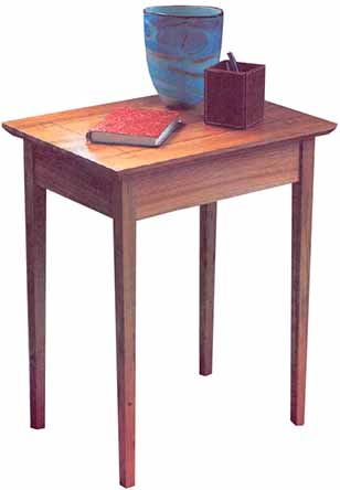 Приставной столик из натурального дерева