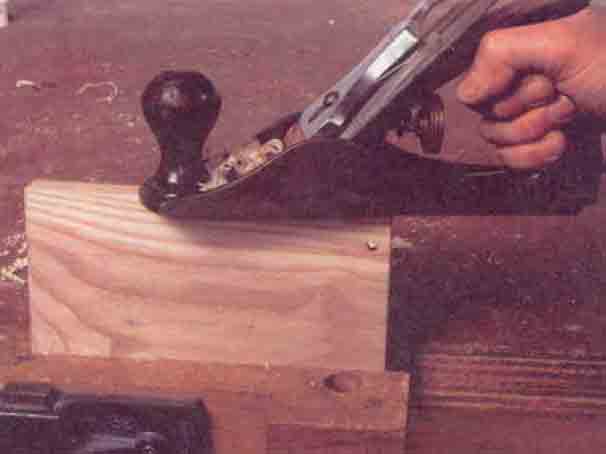 Строгаем рубанком