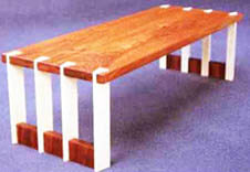 низкий стол