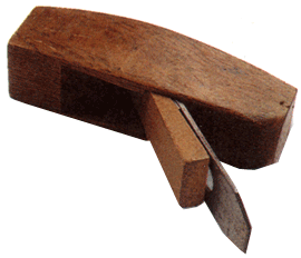 Рубанок соскругленным основанием