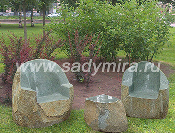 кресла и столик из базальта продажа 