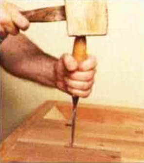 Работа долотом