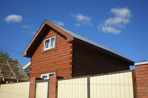 строительство дома из натурального дерева