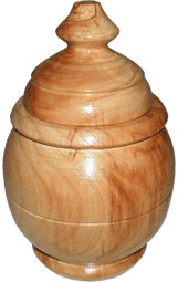 Деревянная ваза из вишни