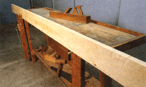 верстак для работы с деталями больших размеров