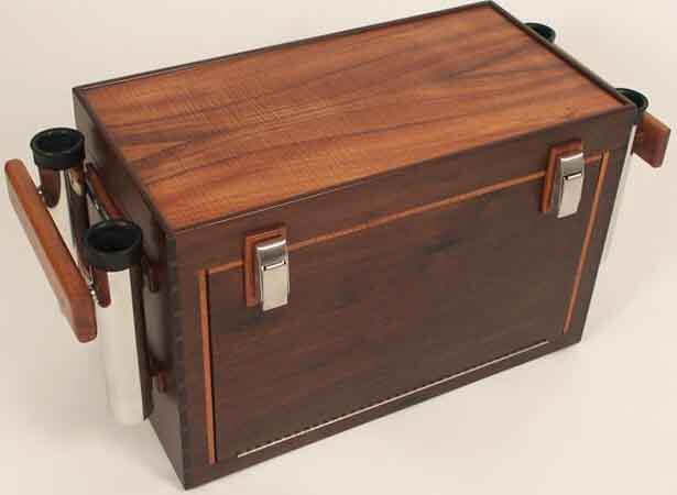 Ящик из дерева