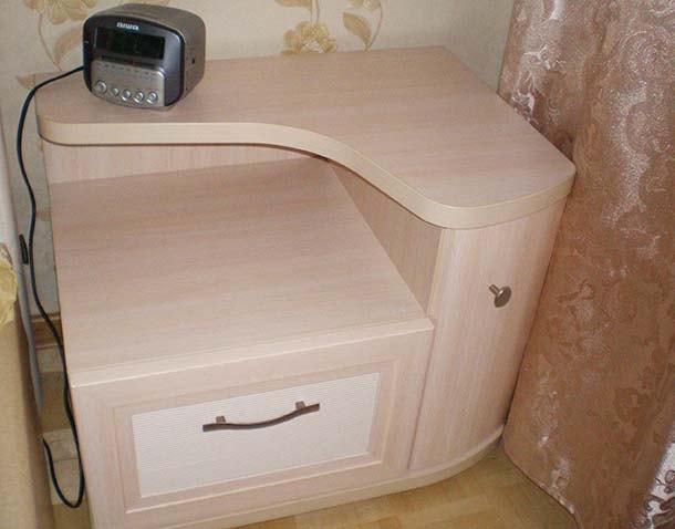 Мебель из дерева